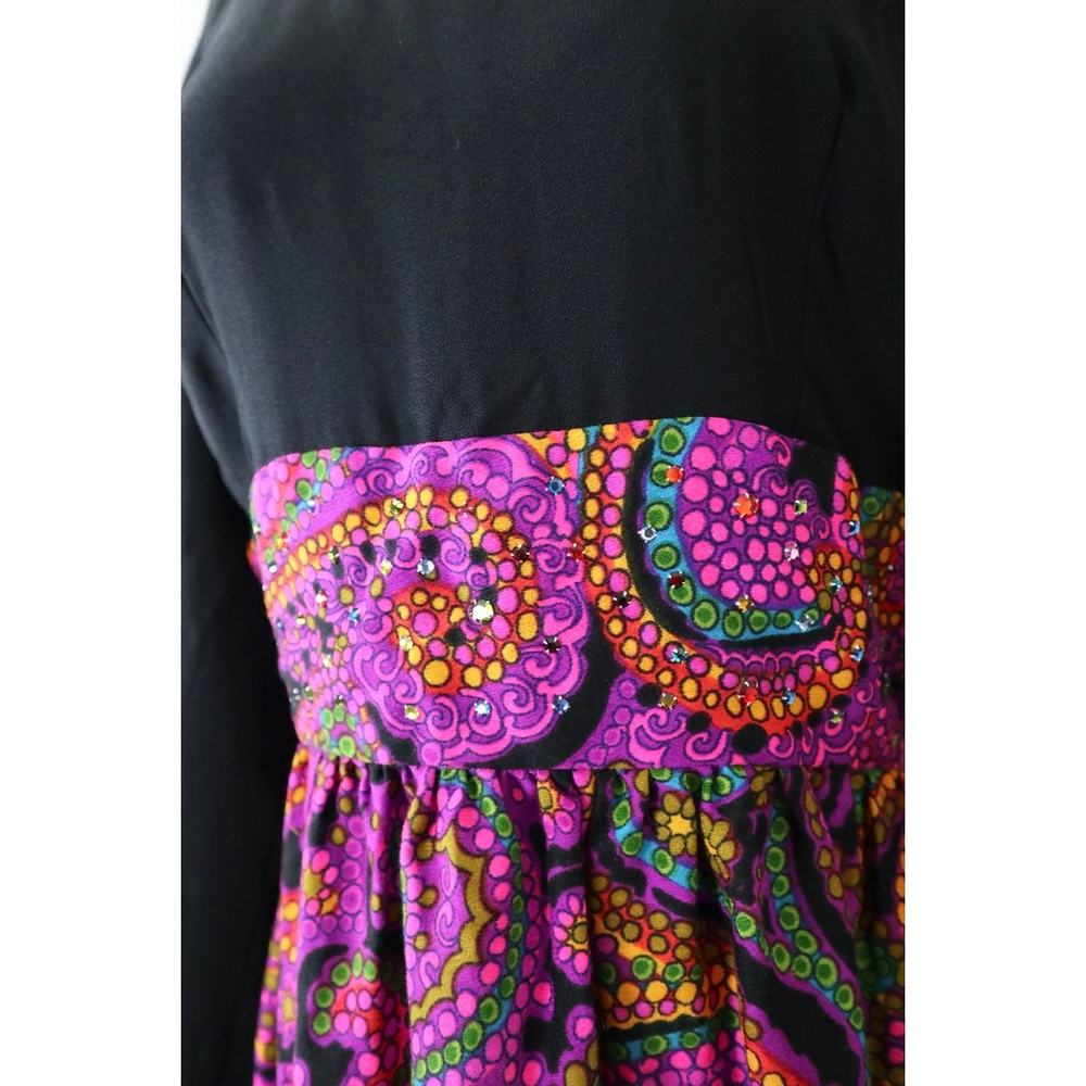 Vintage 1970 Paisley Print Scoop Neck Maxi Dress Rhinestone Disco Hippie - Picture 5 of 13